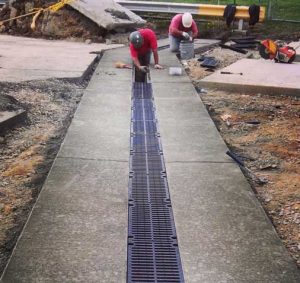 commercial-trench-drain-grates-install