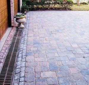 residential-driveway-trench-drain